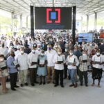 Abinader entrega 1,093 títulos de propiedad en Hato Mayor