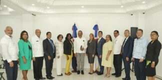 Colegio Dominicano de Notarios solicitó al presidente Abinader aprobar reglamento notario y pensiones