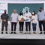 Abinader entrega 80 viviendas del Plan Familia Feliz en Azua