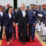 Presidente Dominicano regresó a RD al participar en coronación del rey de Carlos III