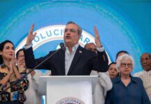 Luis Abinader después de ganar la reeleción realiza La Semanal con la prensa