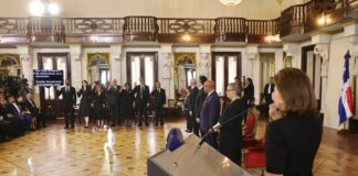 Vicepresidenta Raquel Peña juramenta los nuevos jueces del Tribunal Constitucional