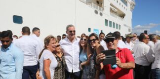 Presidente Abinader hace historia cumple su promesa a Pedernales y al sur con la inauguración de puerto turístico y recibimiento de primer crucero