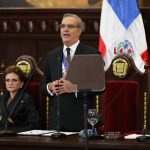 Presidente Abinader destaca que Gobierno ha destinado 147 mil millones para asistir a los más vulnerables y al comercio en la frontera