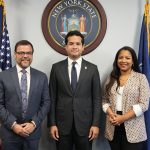Senador de NY y Omar Fernández acuerdan promoción de negocios dominicanos en metrópoli estadounidense