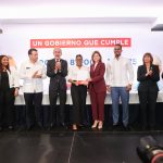 Raquel Peña entrega becas nacionales que impulsan formación en STEM