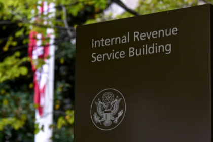 Sign for the IRS building in Washington, D.C. (Erin Scott/Reuters).