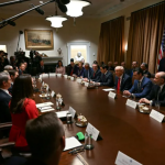 Primera reunión en la Casa Blanca del presidente de Estados Unidos, Donald J. Trump, con los miembros de su gabinete. JIM WATSON/ AFP