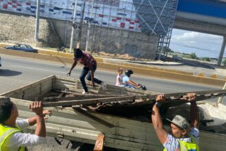 Alcaldía del DN recupera espacios públicos en el km 9 de la autopista Duarte