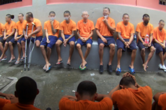 Imagen referencial de reclusos en el patio del pabellón 3 de la Penitenciaría del Litoral, en Guayaquil, el 9 de febrero del 2024.- FotoAPI- Periódico Primicias