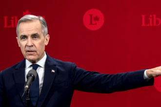 Mark Carney, exgobernador del Banco de Canadá, durante una conferencia de prensa en la carrera por el liderazgo del Partido Liberal federal para reemplazar al primer ministro canadiense Justin Trudeau en los estudios MELS en Montreal, Canadá, el 25 de febrero de 2025