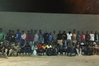 Autoridades dominicanas detienen 48 haitianos indocumentados en un platanal en Valverde