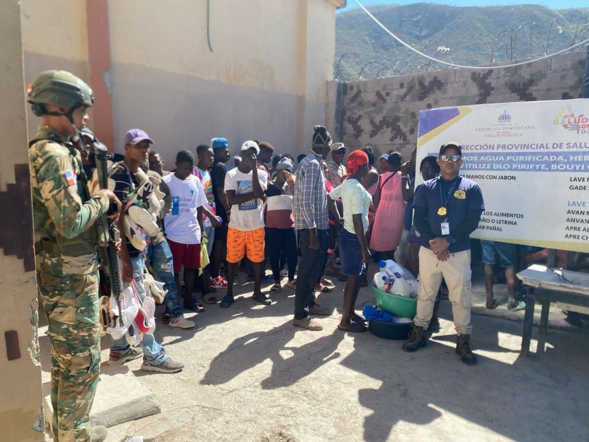 La DGM repatriaría a 322 haitianos indocumentados detenidos en operativos en la región fronteriza