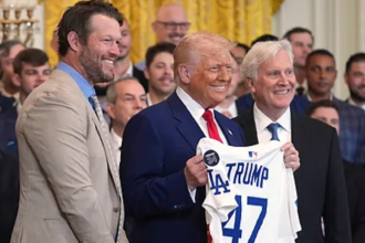 Los Angeles Dodgers' Clayton Kershaw, President Donald Trump and Los Angeles Dodgers owner and chairman Mark WalterAP JAVIER GÁLVEZ