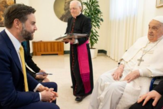 Breve encuentro entre el Papa Francisco y el vicepresidente de los Estados Unidos de América, James David Vance. (Vatican Media