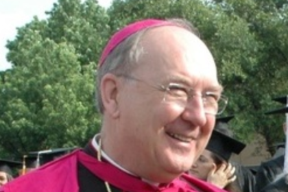 Cardenal, Kevin Farrell