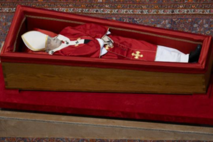 Capilla ardiente del Papa Francisco en la Basílica de San Pedro Foto: AFP