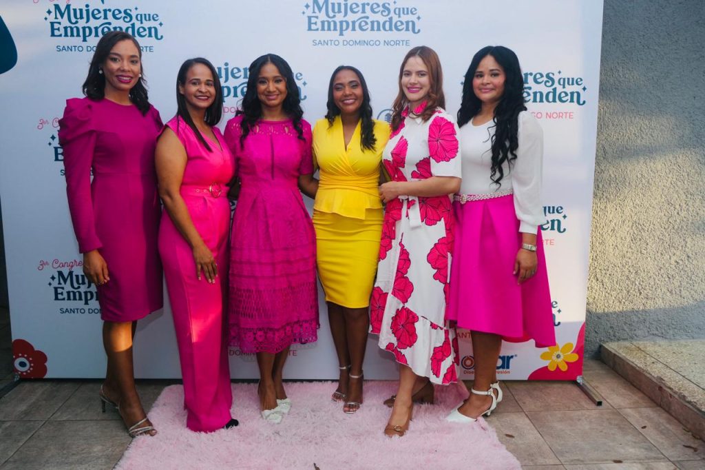 Tercer Congreso Mujeres que Emprenden Santo Domingo Norte: Un Éxito Rotundo