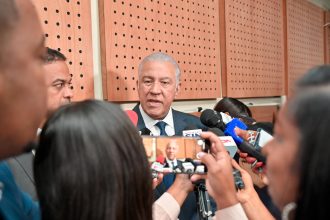 Andrés Bautista: Cuando se trata de problemas de la patria, todos estamos llamados a aportar soluciones
