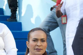 Regidora Adhamilka Espinal destaca importancia de la rendición de cuentas en Santo Domingo Oeste
