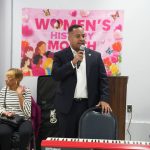 Hector C. Lora ( Alcalde ciudad de Passaic) Fotografia extraida de FB personal.