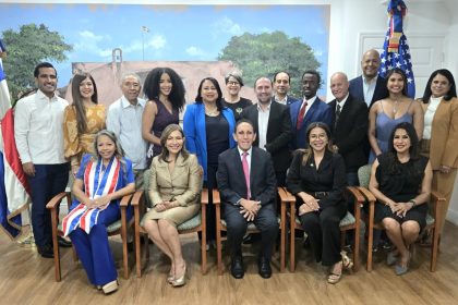 Círculo de Periodistas de la Salud (CIPESA) juramentó la directiva de su nueva filial en Miami, Florida.