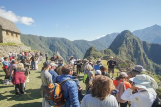 La comisión de control alertó que esta situación compromete seriamente la conservación del sitio arqueológico. (Foto: Andina