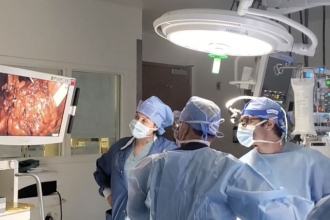 Imagen: Los urólogos están listos para realizar el primer trasplante de vejiga del mundo (Fotografía cortesía de USC Urology