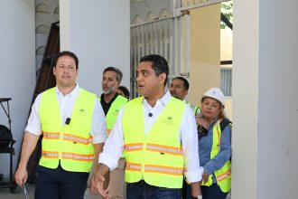 Carlos Bonilla y Kelvin Cruz supervisan remodelación del Centro Olímpico Juan Pablo Duarte