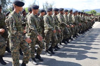 Gobierno Dominicano manda otros 800 soldados a la frontera con Haití