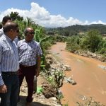 Ministro de Agricultura recorre zonas agrícolas inundadas de Constanza, en auxilio de productores afectados