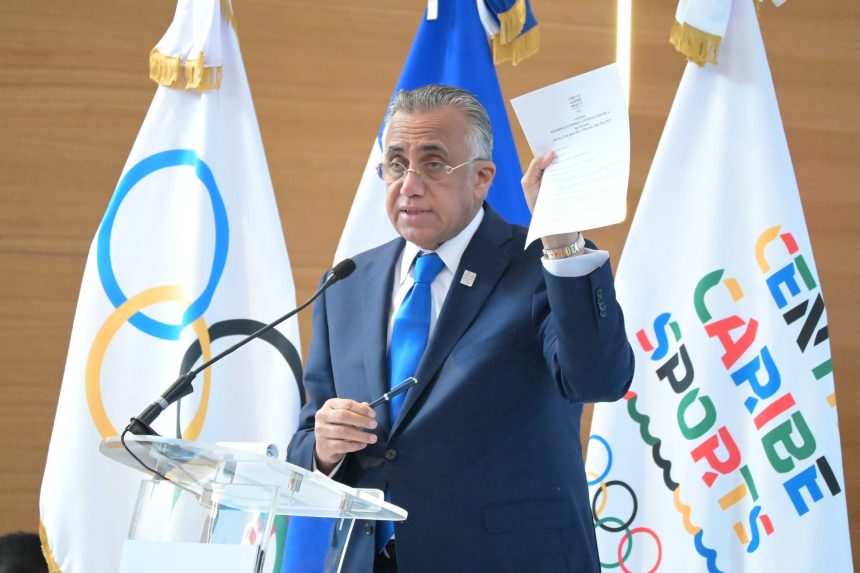 Luis Mejía Oviedo (Imagen/Fuente Externa).