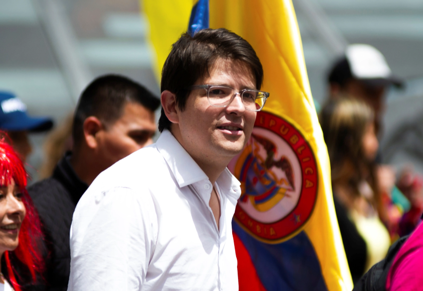 Acusan a Petro de incitación al odio tras ataque contra candidato presidencial en Colombia