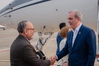 Presidente Abinader llega a Ginebra, Suiza, para participar en el Foro Anual de la Coalición Mundial para la Justicia Social