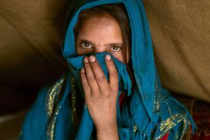 ©ONU Mujer/Sayed Habib Bidell Las mujeres de todo Afganistán se enfrentan ahora a múltiples restricciones