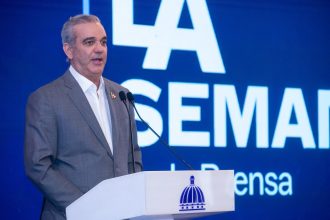 Presidente de RD responde preguntas a la PRENSA