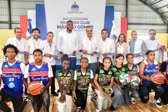 Entrega Multiuso en San Francisco de Macorís (Imagen/Fuente Externa).