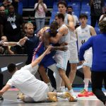Momento del incidente en cancha entre jugadores de RD y Argentina en la Americup 2025 (Imagen/Fuente Externa).