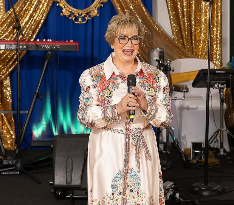 Presidenta del Desfile Estatal Dominicano de New Jersey, Elsa Mantilla, Fotografía extraída del Instagram de la página del Desfile_domimicanonj