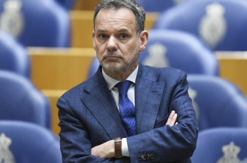 titular de Asuntos Exteriores neerlandés, Caspar Veldkamp