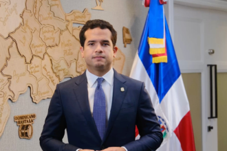 Senador Omar Fernández Fotografía extraída de la página Dominican today