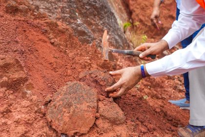 RD atrae más inversión en energías renovables y minería; consolida su liderazgo regional en transición energética