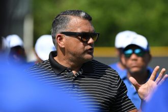 Audo Vicente durante el primer día de entrenamientos de los Tigres de Licey.