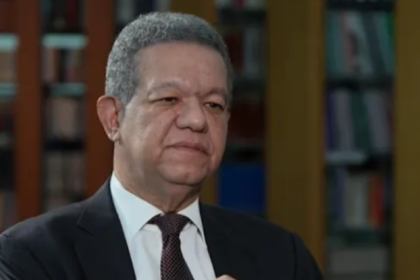 El expresidente y líder de la Fuerza del Pueblo, Leonel Fernández/ FUENTE EXTERNA