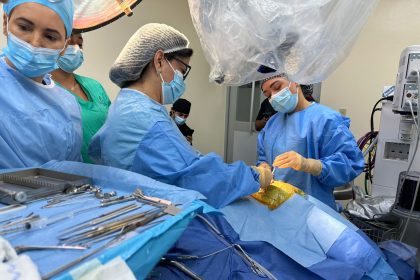 HOMS realiza con éxito cirugía de implante coclear en niña de cuatro años