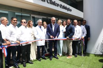 Abinader inaugura Hospital Clínico-Quirúrgico de alta tecnología con seis niveles, 14 quirófanos y 232 nuevas camas en la Ciudad Sanitaria