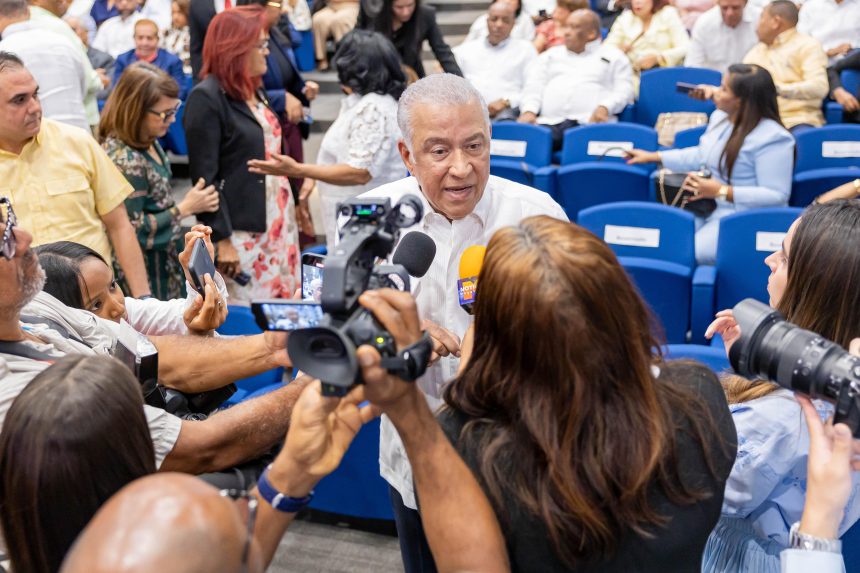 Andrés Bautista reitera que el presidente está combatiendo la corrupción no permitiendo la impunidad