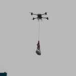Gobierno dominicano usa drones para llevar alimentos a las poblaciones afectadas por la tormenta Melissa