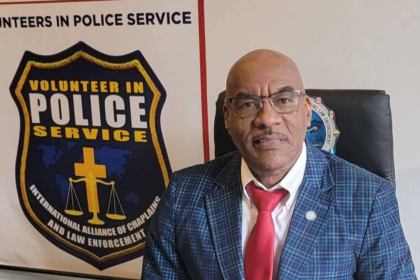 General Luis Paniagua, fundador y presidente de la institución International Alliance of Chaplain & Law Enforcement Volunteers in Police Service (VIPS)