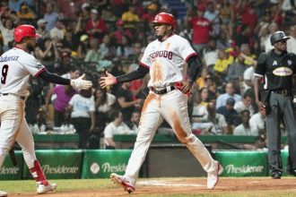 Jimmy Paredes 